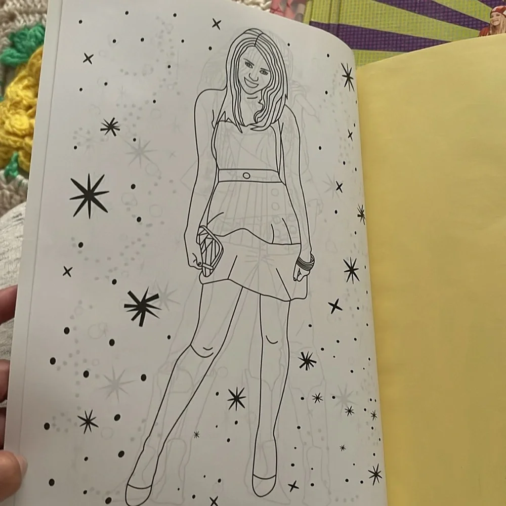 Lot of Disney 7 Hannah Montana coloring book and stickers. - Picture 8 of 8